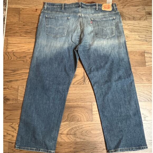 Levi's 550 Relaxed Fit Jeans Mens Blue Denim Pants - Picture 2 of 8
